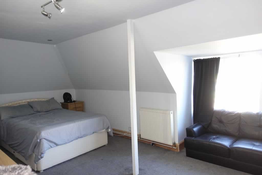 Bed 3/Loft Room